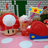 キャステル 【2026】ユニバのマリオカフェ徹底解説！メニューと値段まとめ！キノコのドリンクホルダーはいくら？