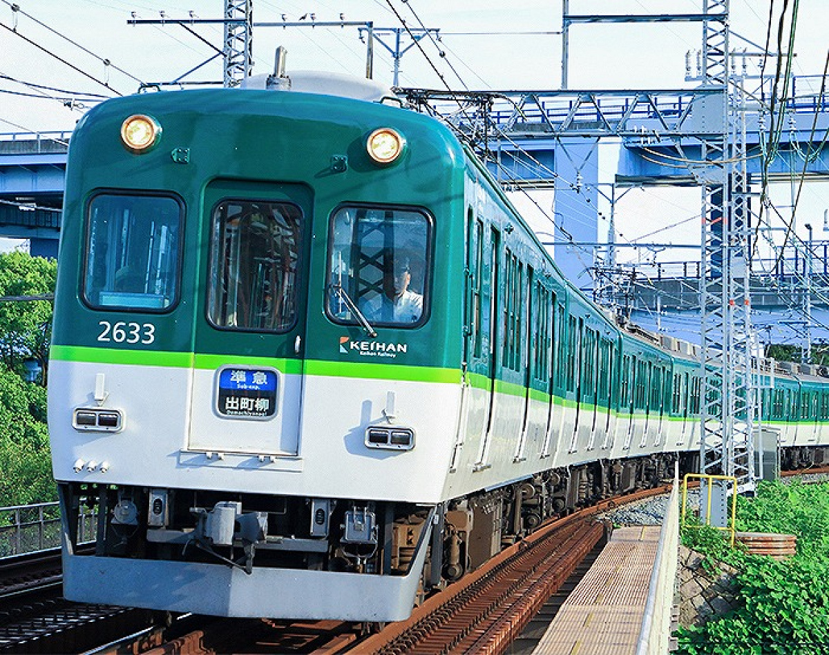 京阪電車の「2600系」