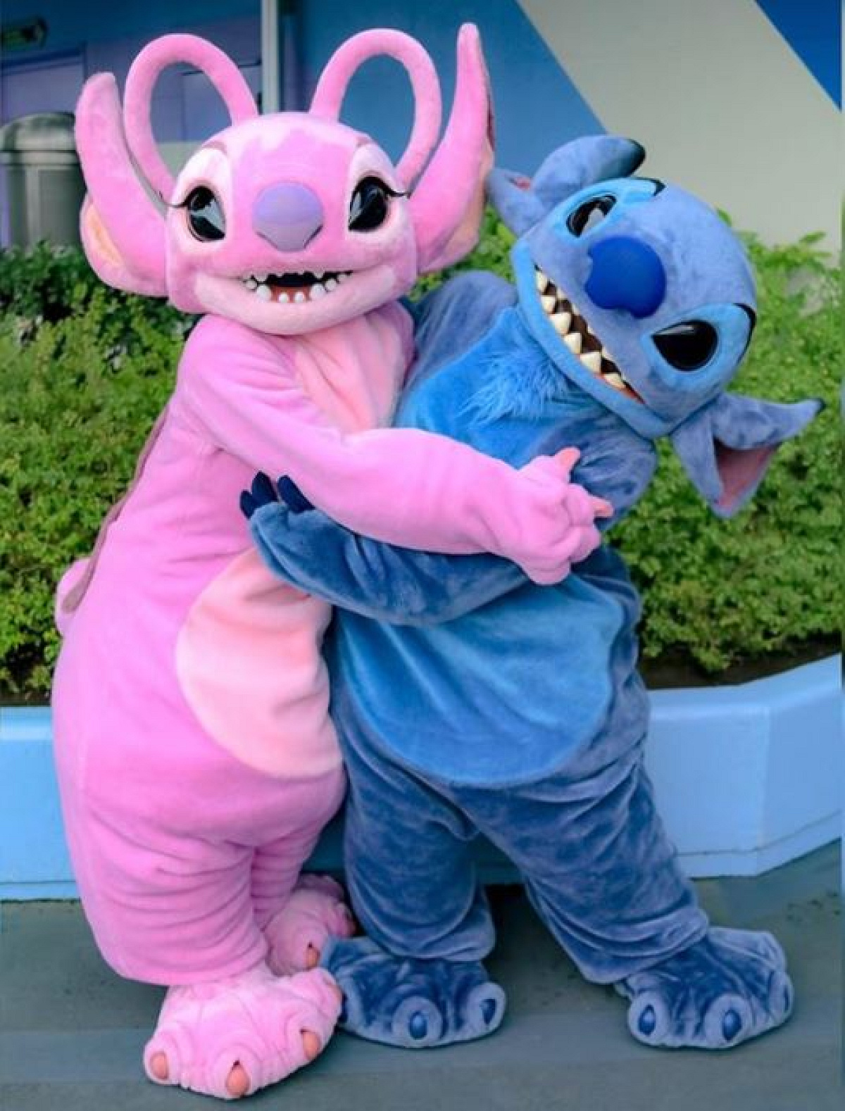 エンジェル・スティッチ| キャステル | CASTEL ディズニー情報