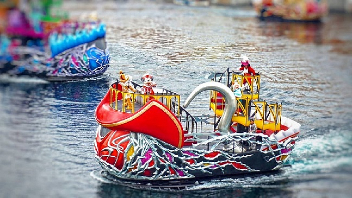 ザ・ヴィランズ・ワールドでのフック船長| キャステル | CASTEL