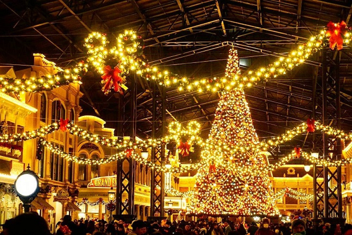 現在開催中のディズニー・クリスマスイベント| キャステル | CASTEL