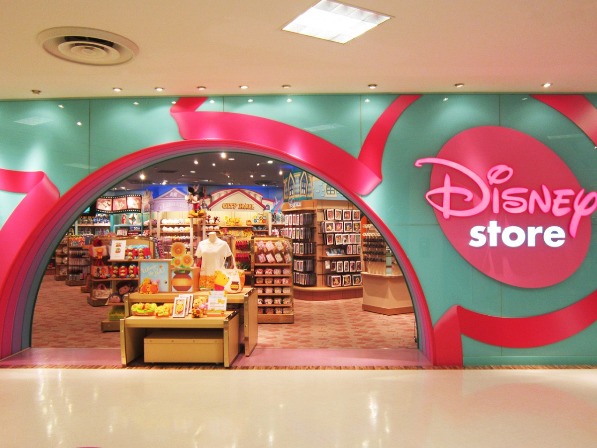 ディズニーストア新宿高島屋店| キャステル | CASTEL ディズニー情報