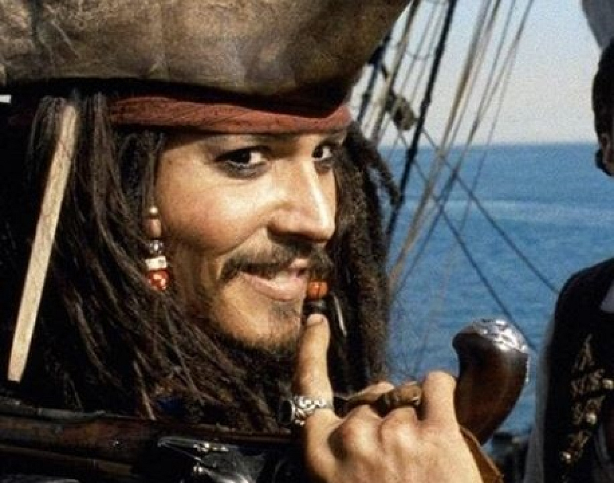 伝説のキャプテン・ジャック・スパロウ| キャステル | CASTEL