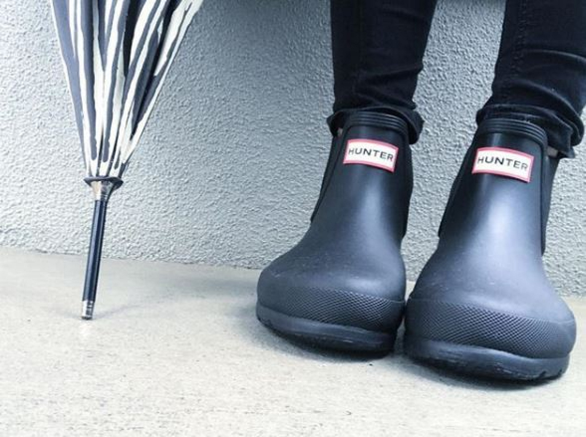 雨の日のパークに最適な靴とは？