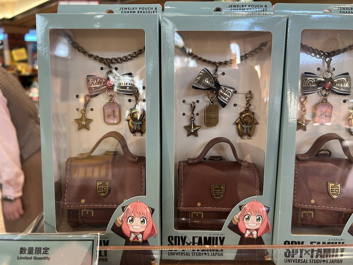 チャーム付きブレスレット&ポーチセット（USJ×スパイファミリーグッズ）