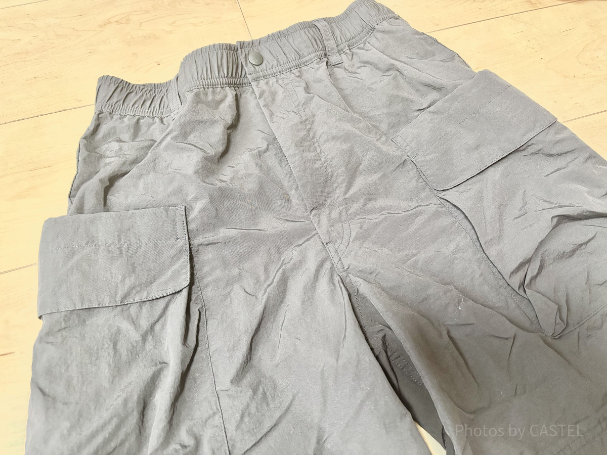 ポケットの多い服