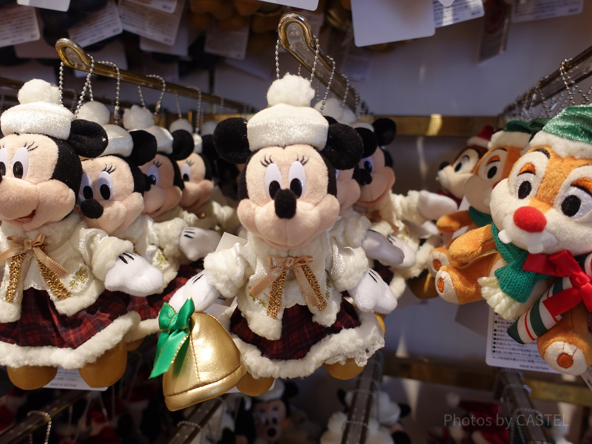 ディズニークリスマスグッズ2022：ぬいぐるみバッジ（ミニー