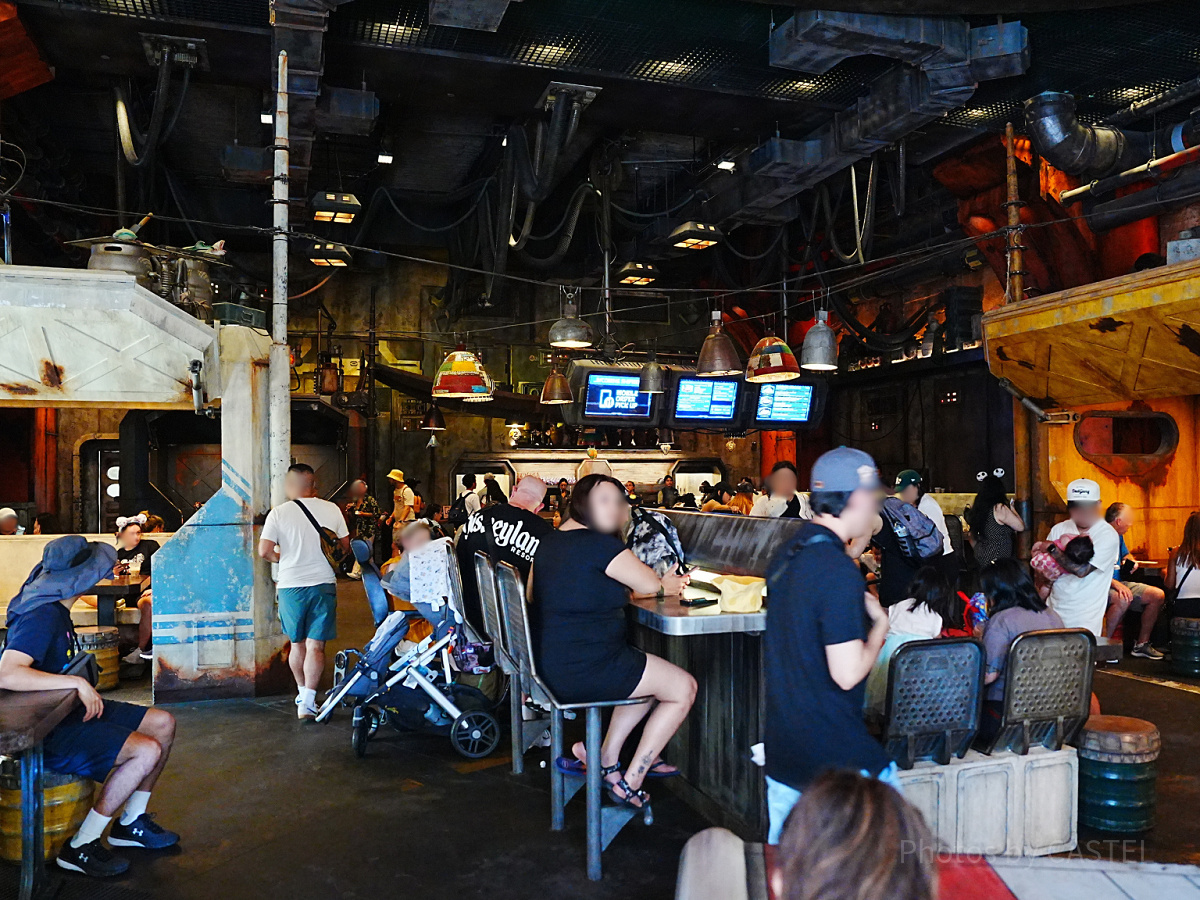 ドッキング・ベイ7・フード・アンド・カーゴ