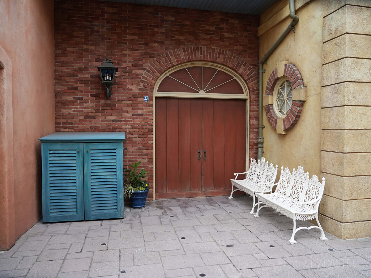 ロイヤルストリートにある施設