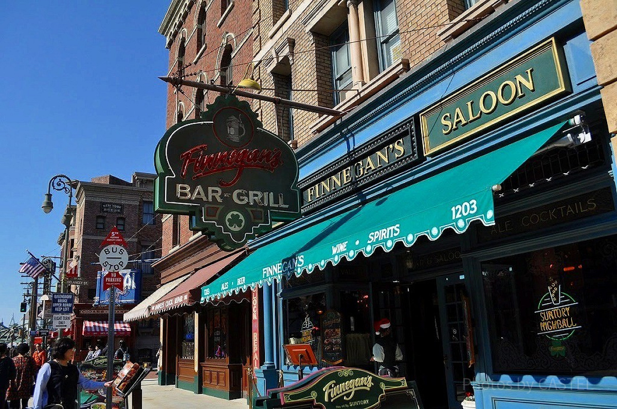 フィネガンズバー&グリル外観