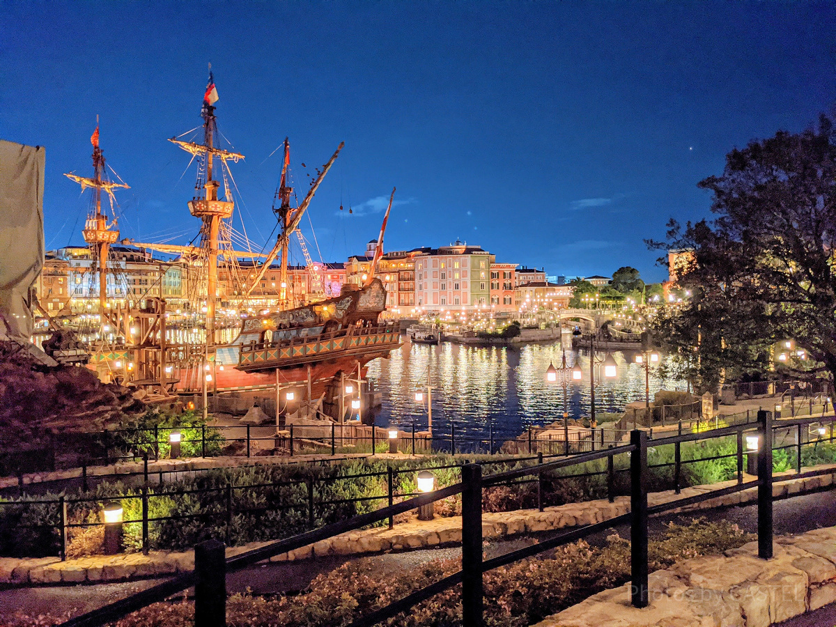 夜のフォートレス・エクスプロレーション