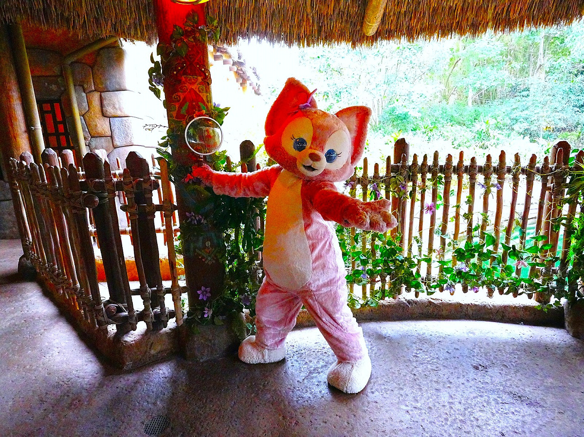 上海ディズニーランド：リーナベルとのグリーティング