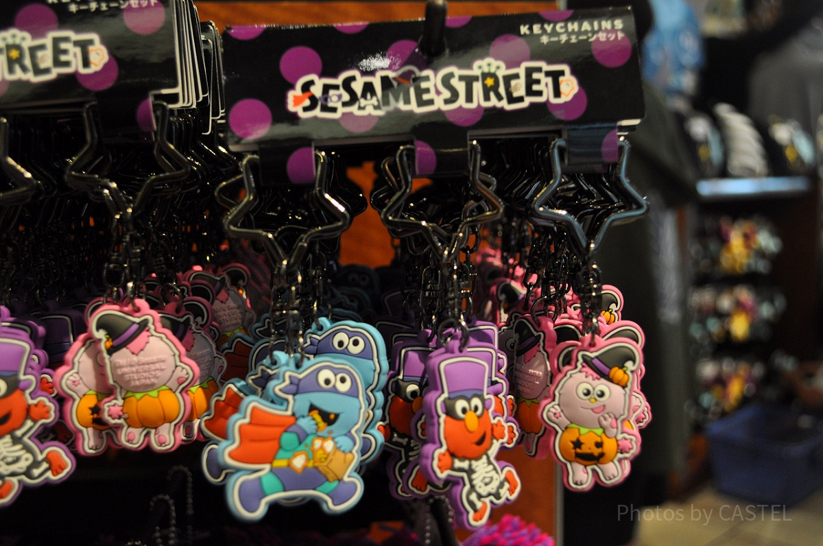 HALLOWEEN SESAME STREET」ハロウィン仮装キャラクターキーチェーン