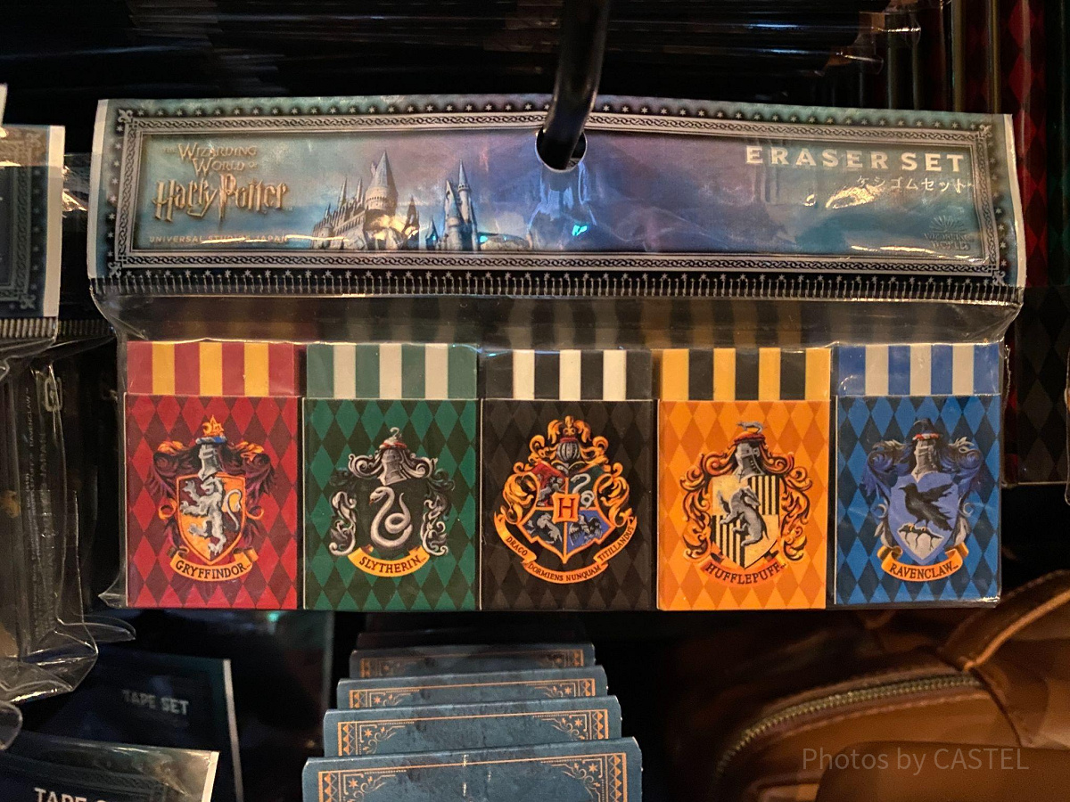 ハリーポッターのホグワーツ魔法魔術学校エンブレム消しゴムセット（4