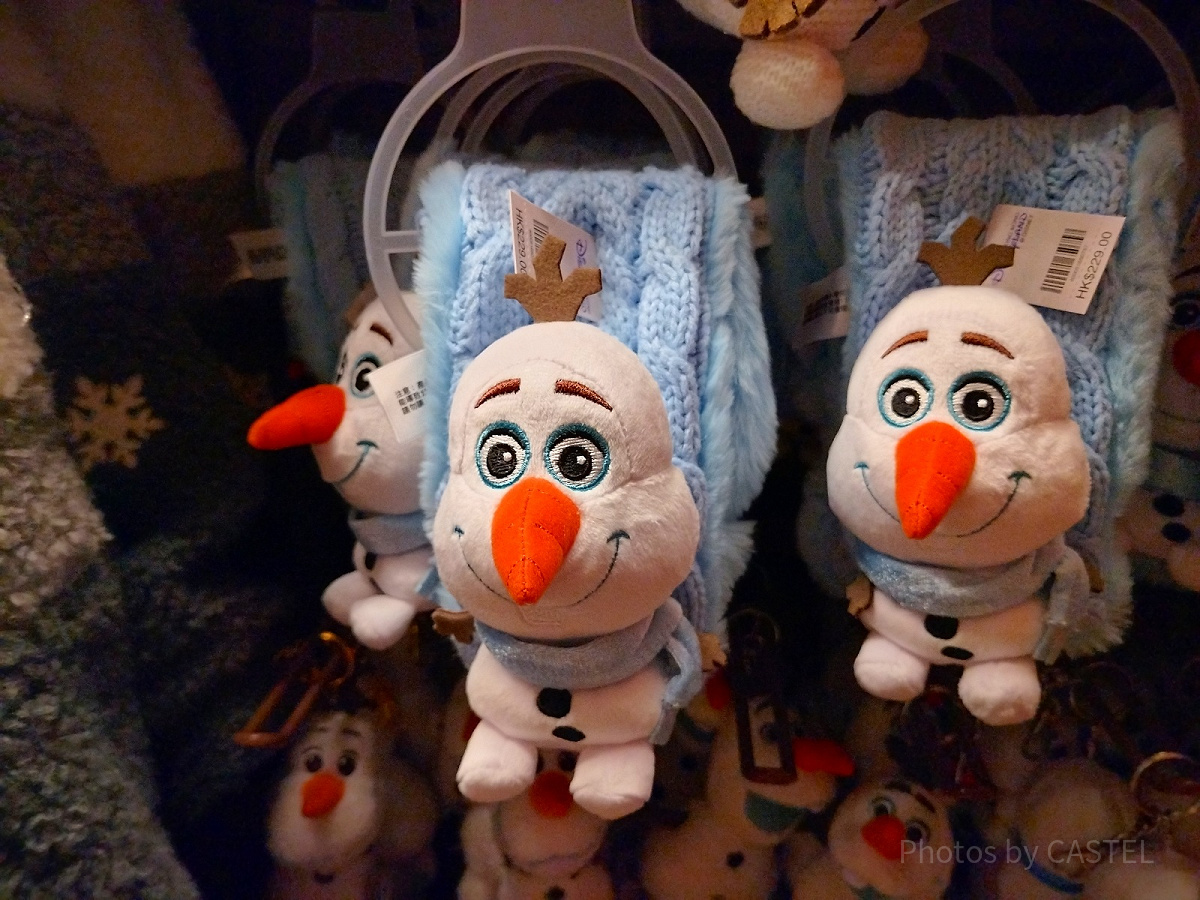 香港ディズニーアナ雪グッズ：オラフのぬいぐるみマフラー| キャステル