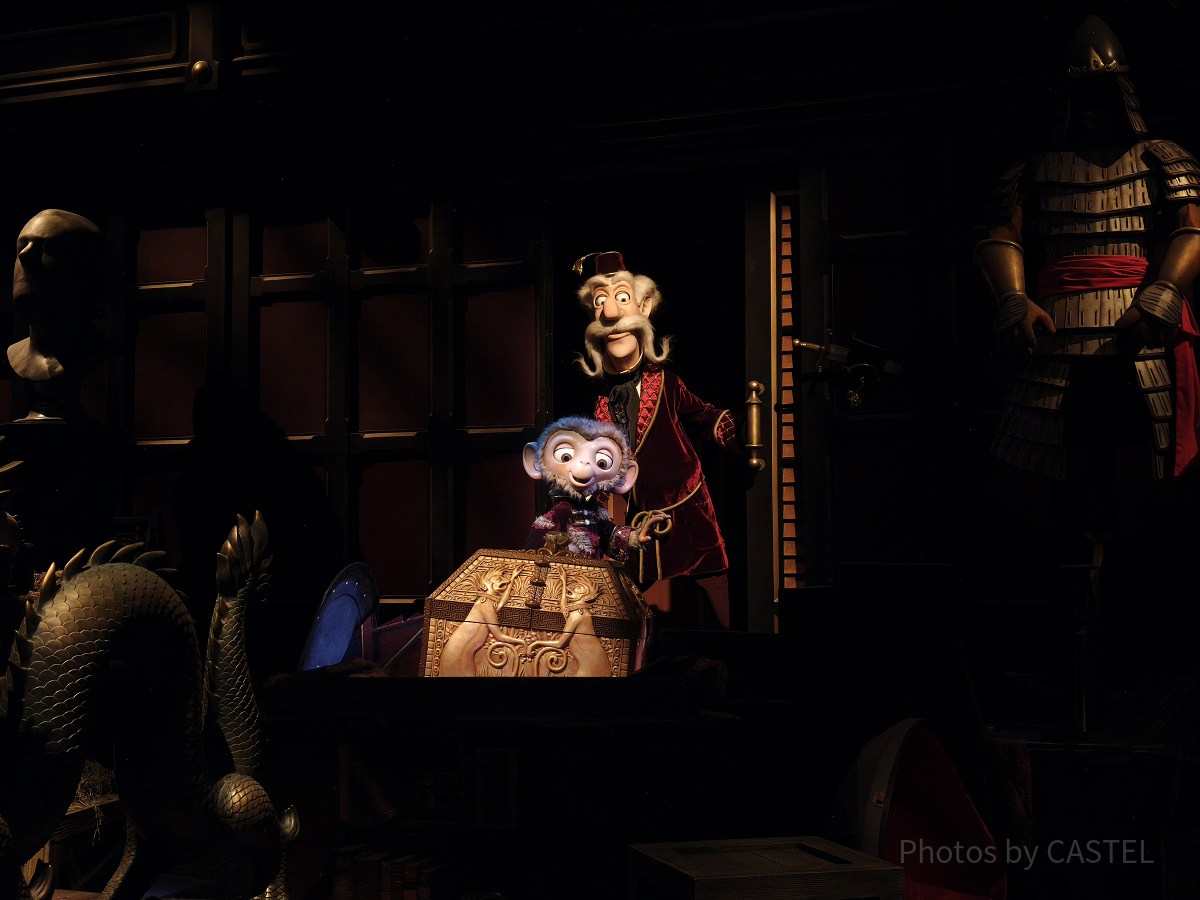 香港ディズニーチケット：ミールクーポン付チケット