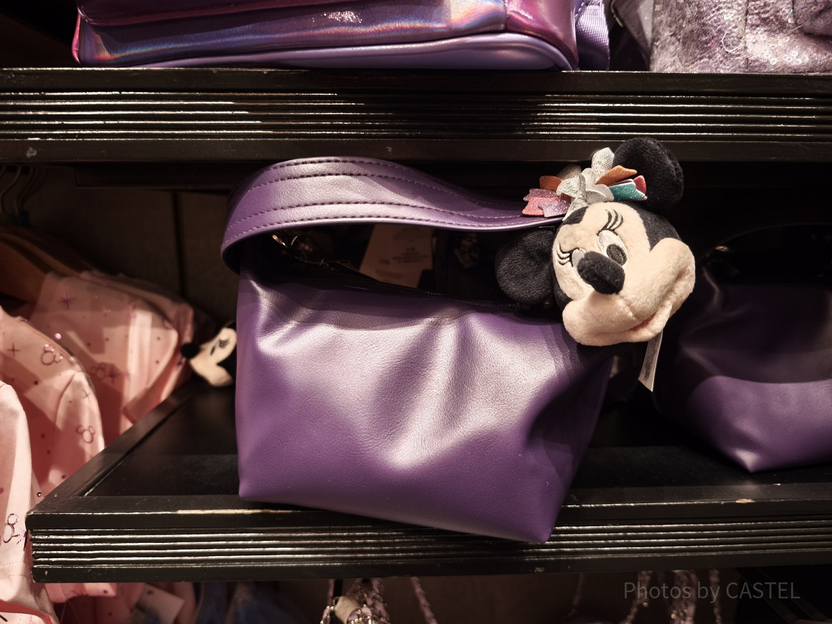 香港ディズニー20周年「ミッキー＆フレンズ・グランドセレブレーショングッズ」：ミニーのショルダーポーチ