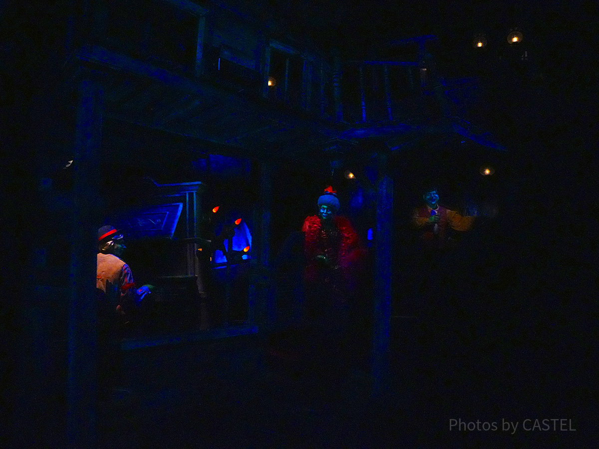 ファントムマナー内部の様子