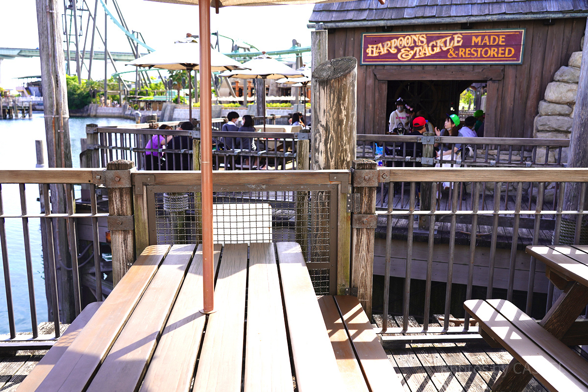 手を拭くほか、テーブルを拭くのにも使える