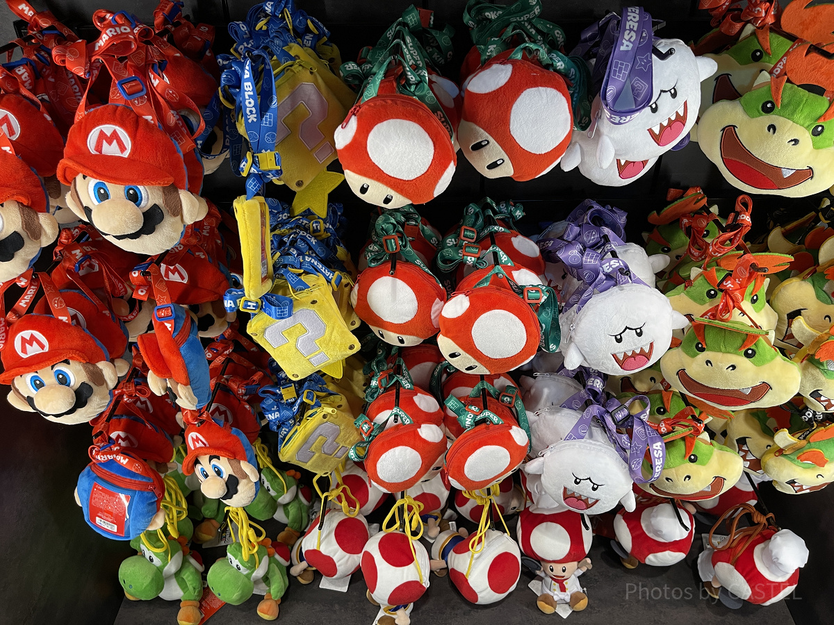 マリオキャラクターのぬいぐるみチケットホルダー