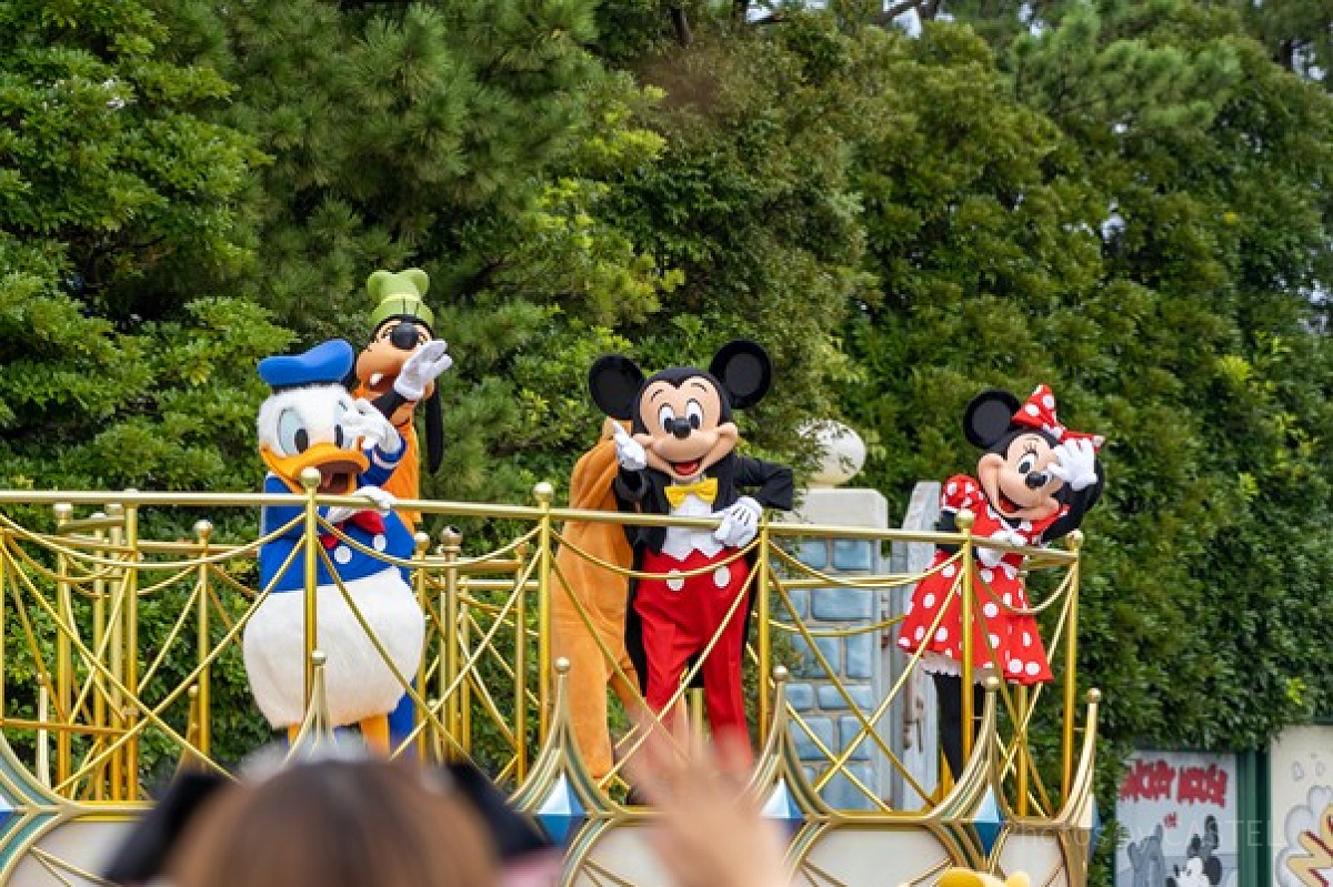 ミッキー・ミニー・ドナルド・デイジー（16〜19歳）| キャステル