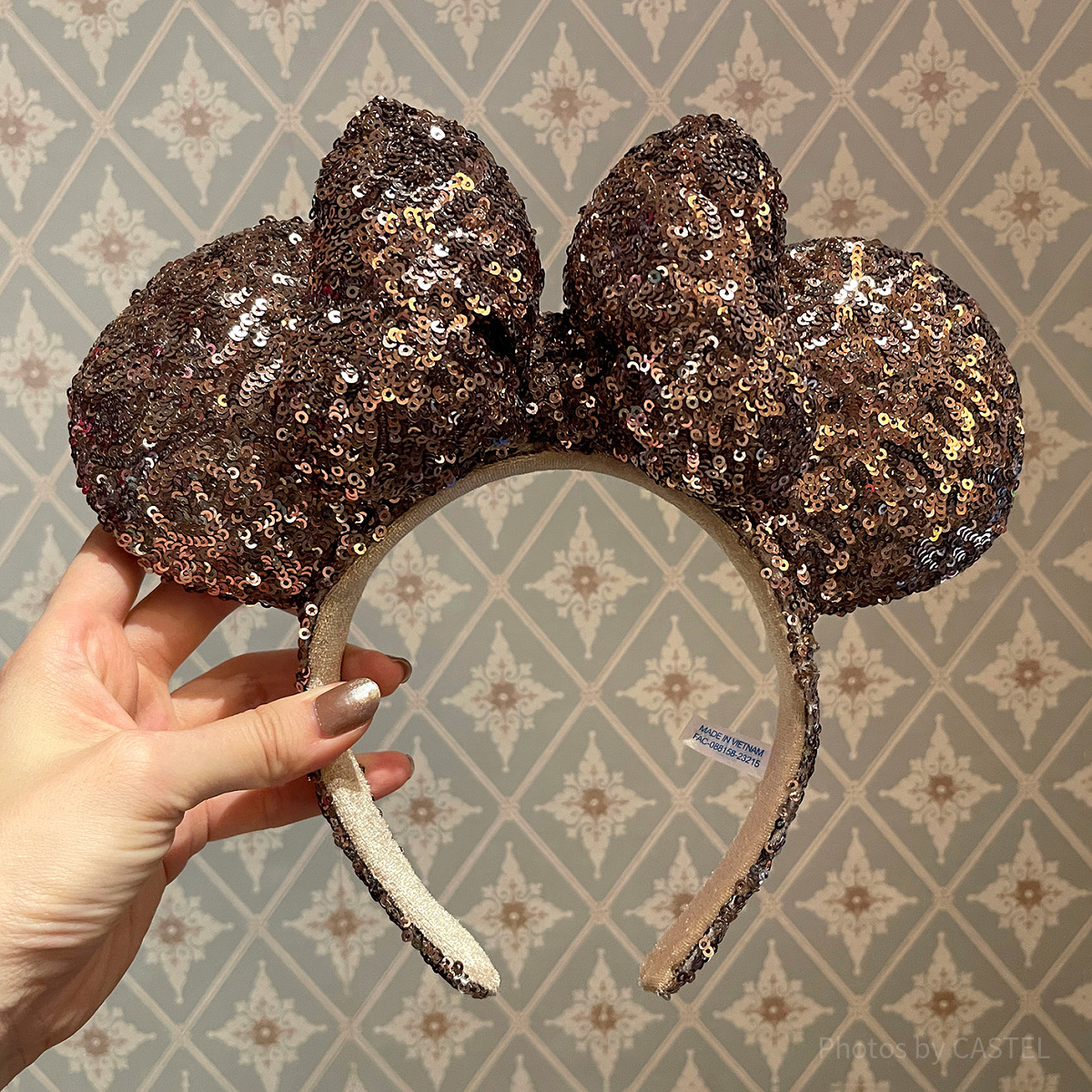 ディズニー カチューシャ スパンコール 40周年 スパンコール ディズニー カチューシャ - メルカリ