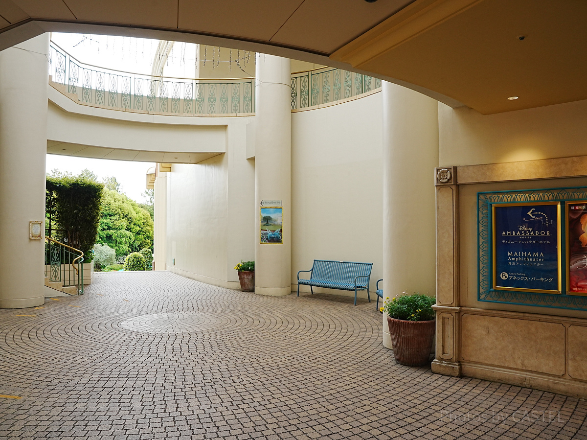 開放的なテラス