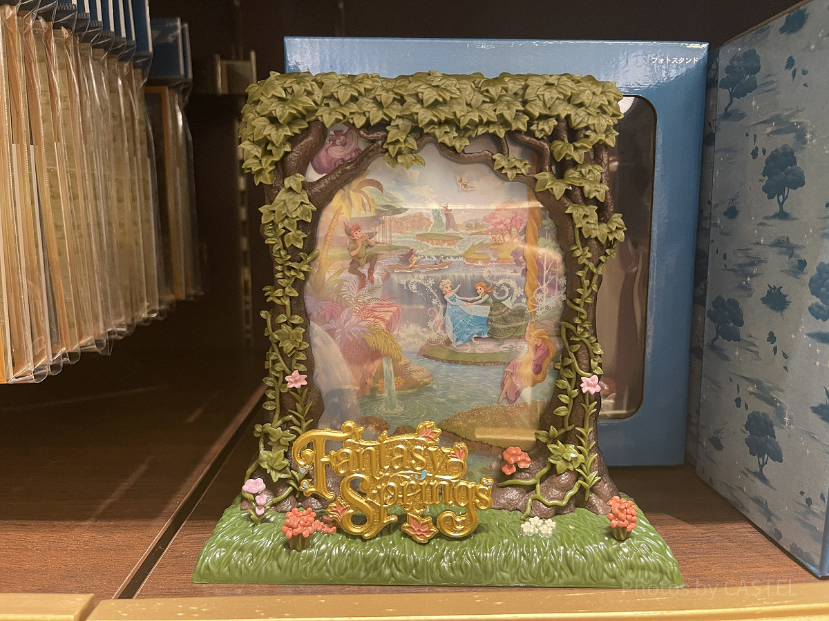 フォトスタンド（ファンタジースプリングス世界観グッズ）| キャステル