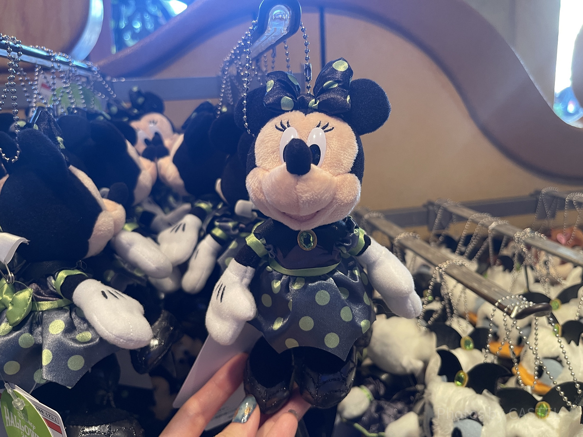 ぬいぐるみバッジ(ディズニーハロウィングッズ2025)