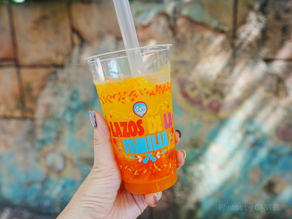 「リメンバー・ミー」ドリンク（オレンジ＆マンダリンオレンジ）