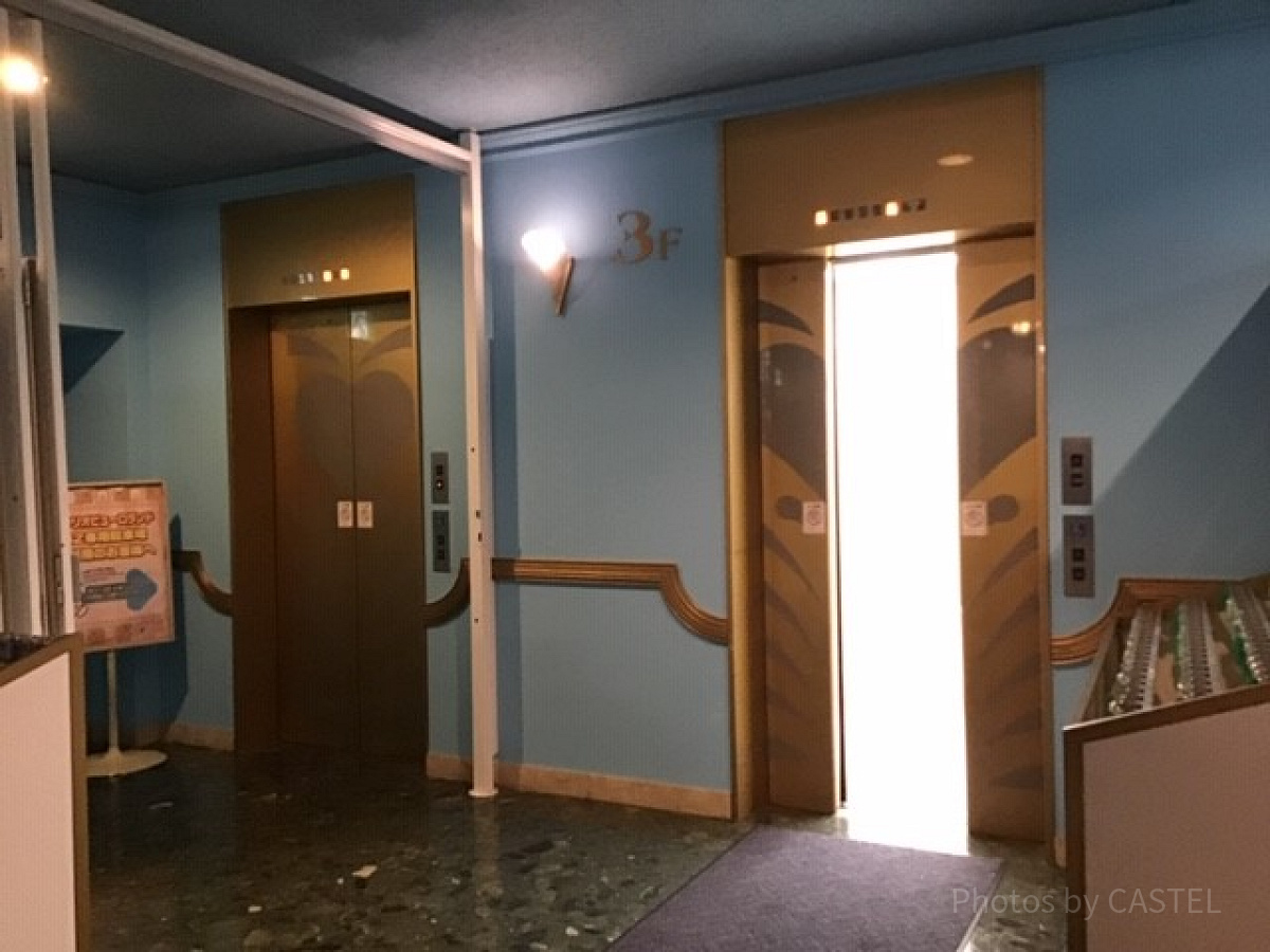 サンリオピューロランド　館内エレベーター