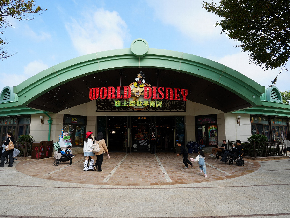 上海ディズニー：パーク外にある「ワールド・オブ・ディズニー・ストア