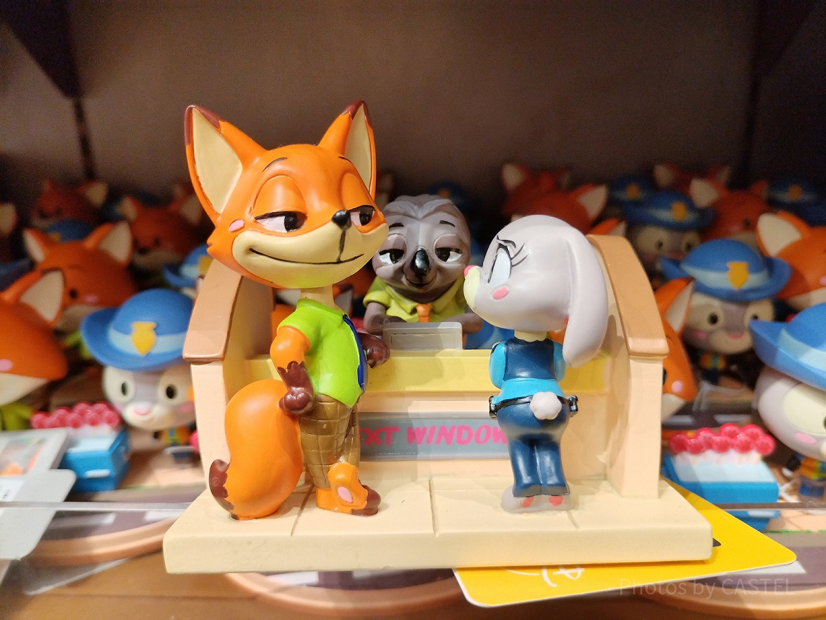 上海ディズニーズートピアグッズ：ニック＆ジュディ＆フラッシュの