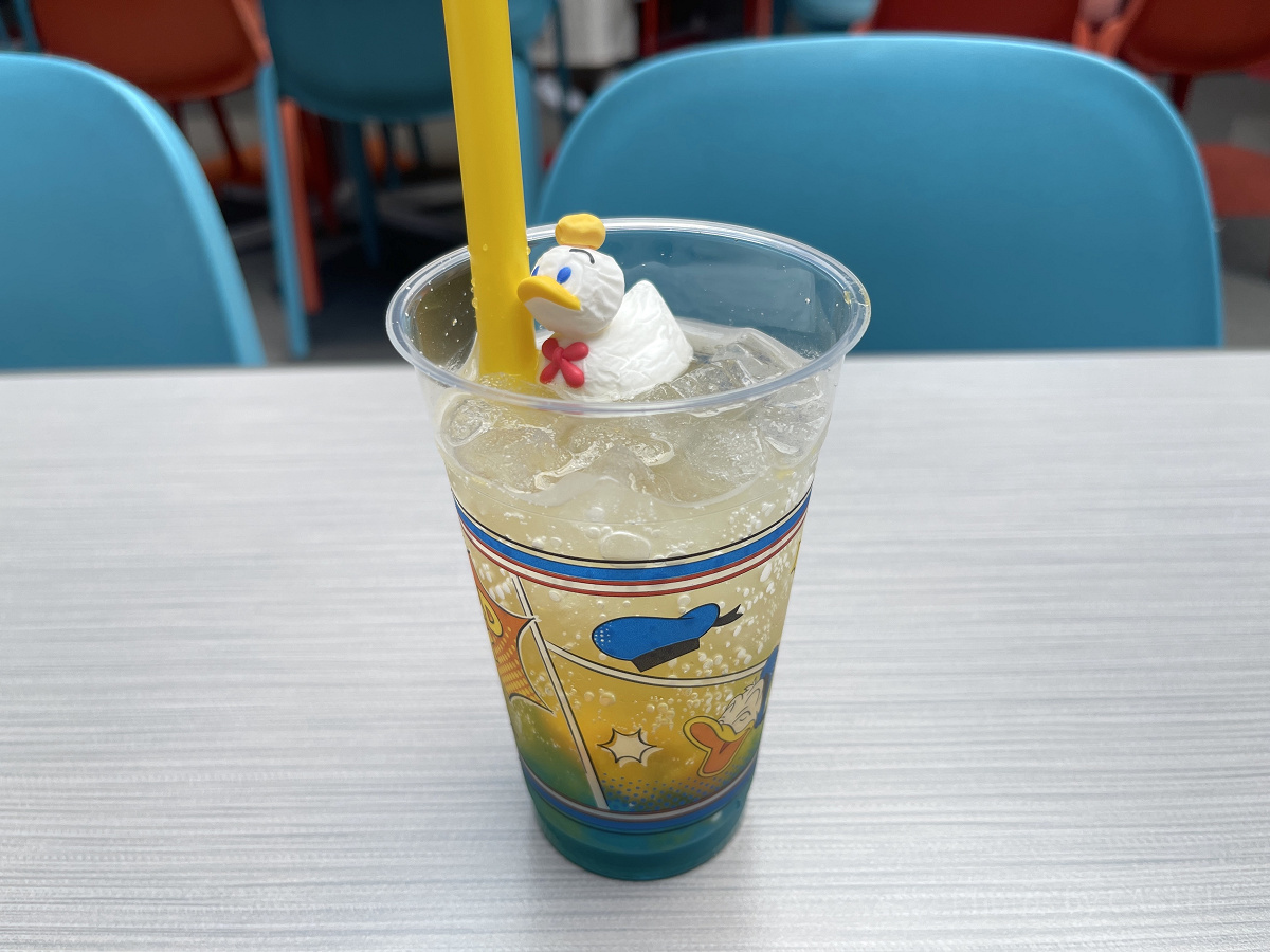 スパークリングドリンク（トロピカルフルーツ）