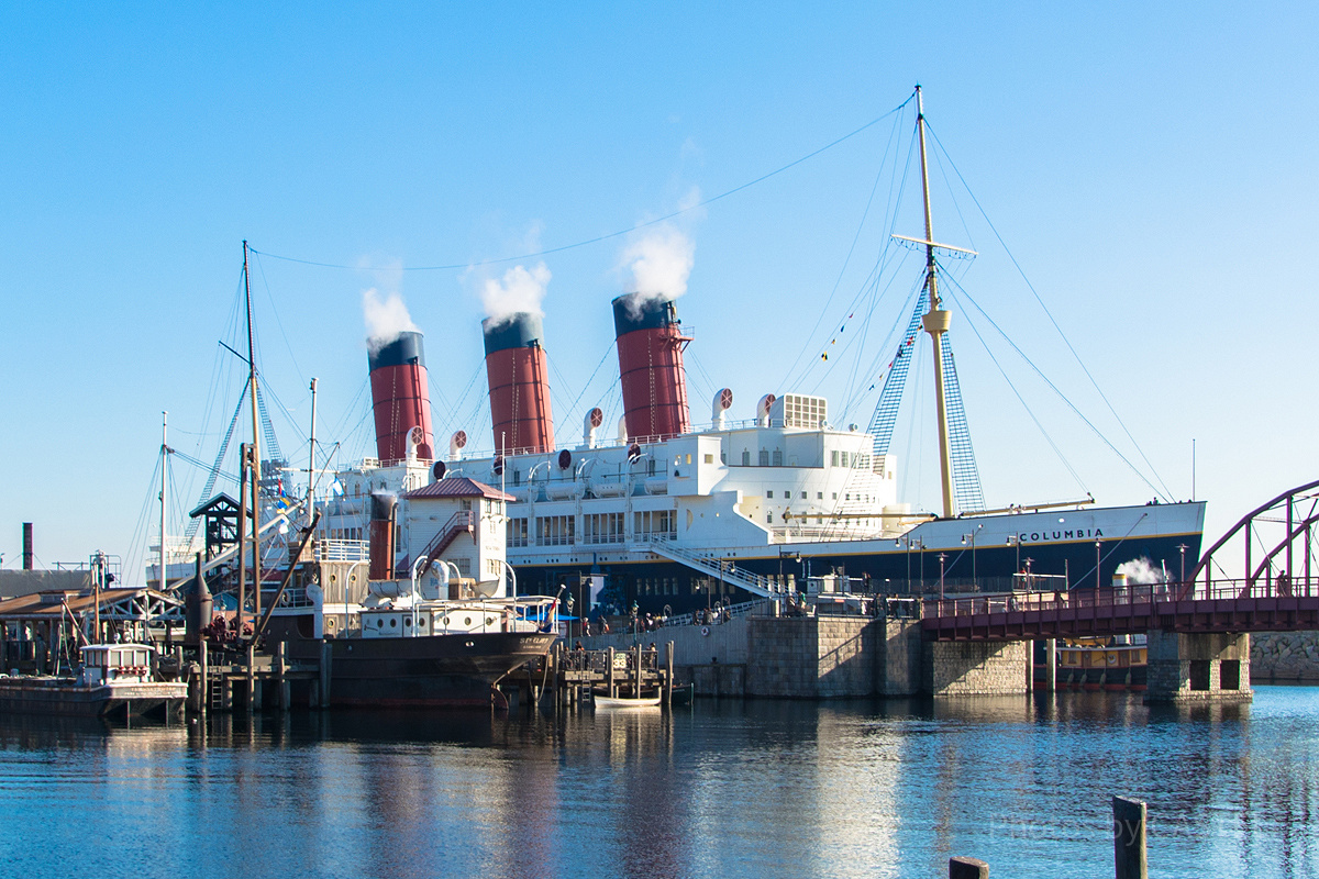 S.S.コロンビア号| キャステル | CASTEL ディズニー情報