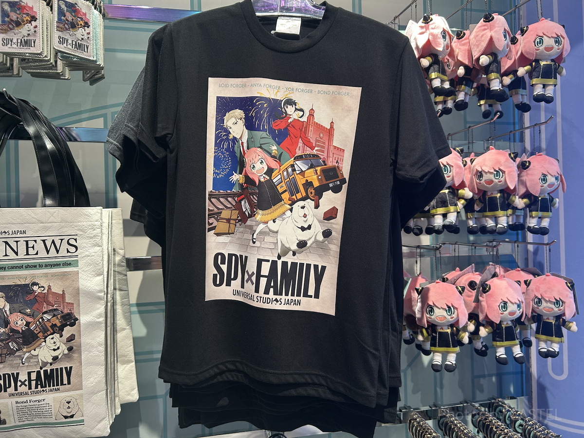 Tシャツ（USJ×スパイファミリーグッズ）