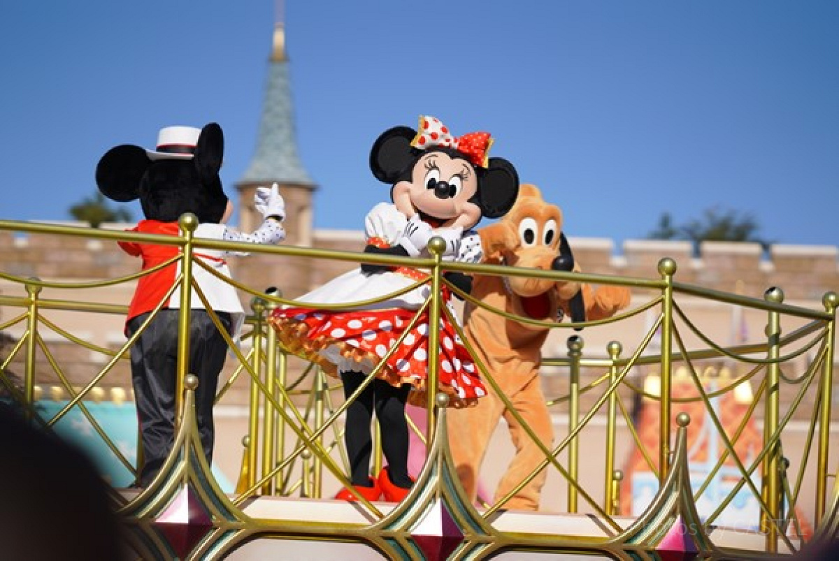 ベリー・ベリー・ミニー！| キャステル | CASTEL ディズニー情報