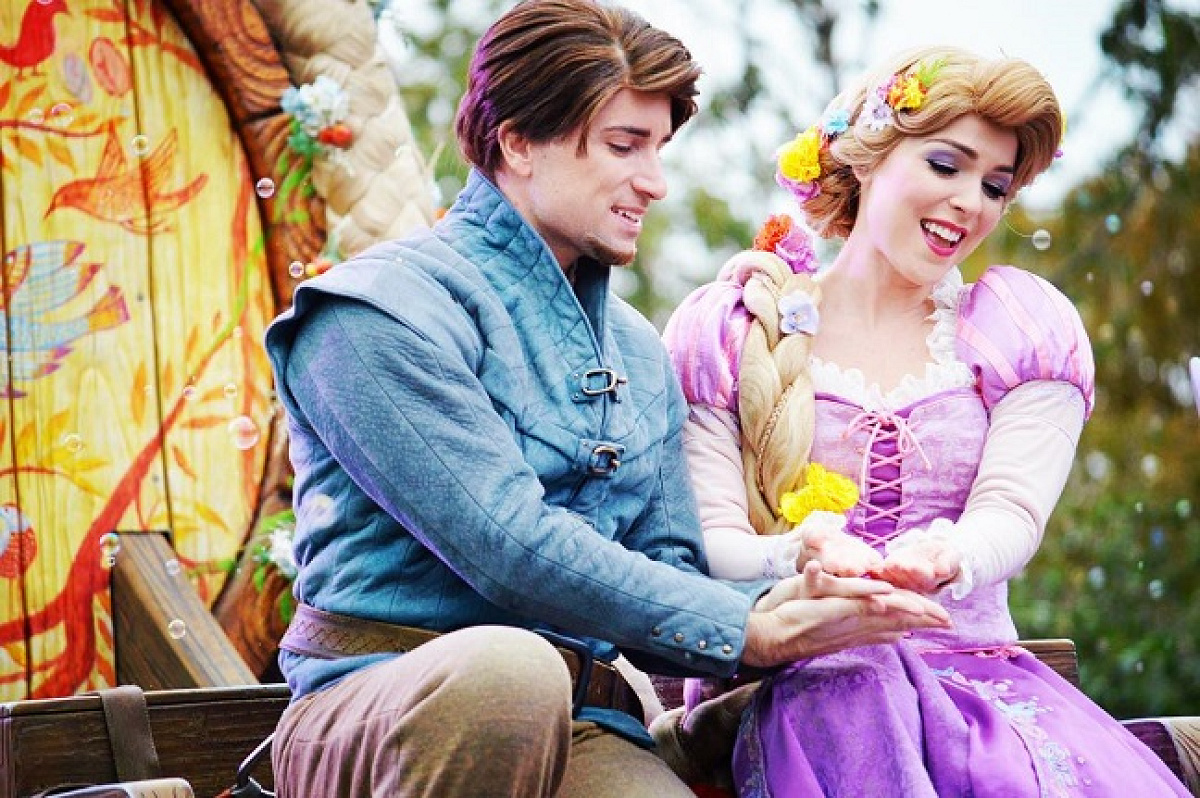 ディズニーソングでおなじみのアラン メンケンさん作の曲 キャステル Castel ディズニー情報