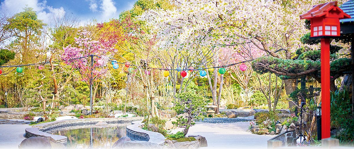 日本庭園×足湯の「足湯庭園」