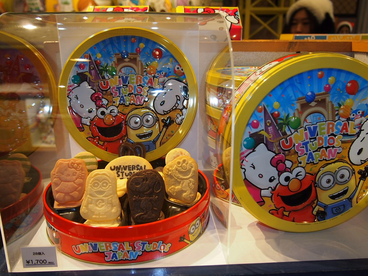 Usjミニオン キティ スヌーピー エルモ缶入りクッキー キャステル Castel ディズニー情報