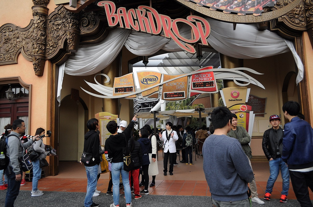 ハリウッドドリームザライドの待ち時間表示 キャステル Castel ディズニー情報