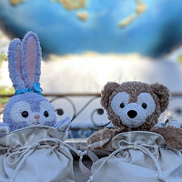 【2026年最新版】ディズニーシーお土産ランキングTOP30！おすすめダッフィー・お菓子・文具まとめ！