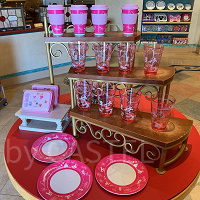 【2026】ディズニー食器全65種まとめ！プレート・ボウル・茶碗・中華食器など！