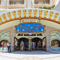 グッズショップ「ファンタジースプリングスギフト」の入り方は？整理券は必要？ここでしか買えない限定グッズはある？