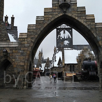 【USJ】雨の日のアトラクションまとめ！雨の日でも楽しめる・休止するアトラクションとは？