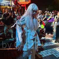 ユニバのハロウィン歴代曲一覧！ゾンビ・デ・ダンステーマソングやパークで流れる歴代曲を紹介！