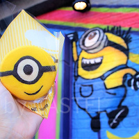 【USJ】食べ歩きフードおすすめ20選！ターキーレッグ・キャラクターまん・お肉グルメやスイーツも！