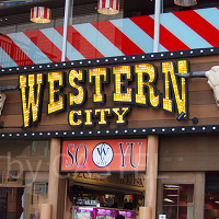 【ユニバのプリクラ】駅前のゲームセンター「ソユーウエスタンシティ」でUSJの思い出を残そう！