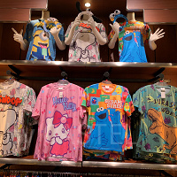 【2026】ユニバのTシャツ100選！マリオ、ミニオン、ジュラシックパークなど、USJ人気キャラが勢ぞろい！