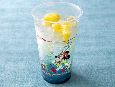 スパークリングドリンク（パイナップル＆ココナッツ風味）